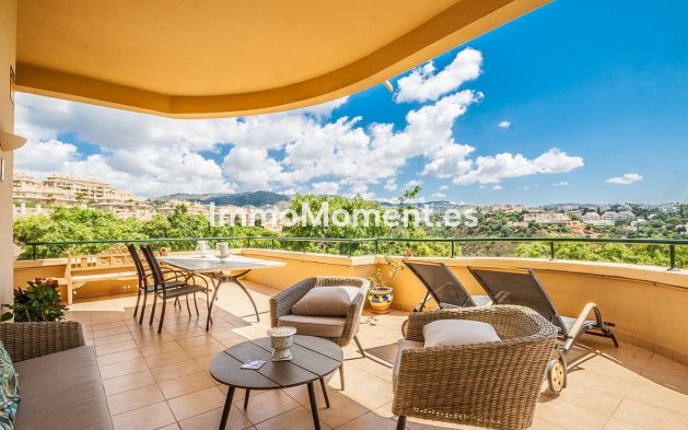 Resale - Apartment - Marbella - Elviria