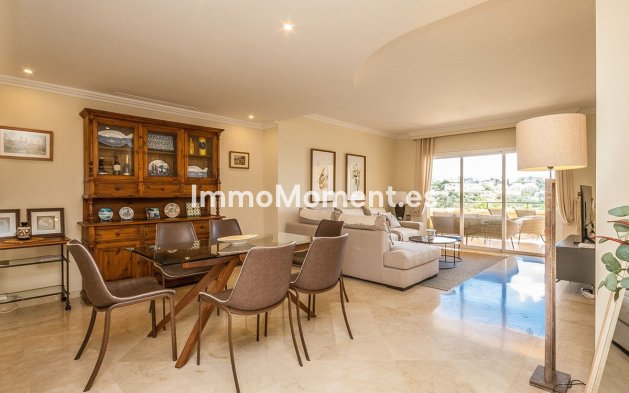 Resale - Apartment - Marbella - Elviria