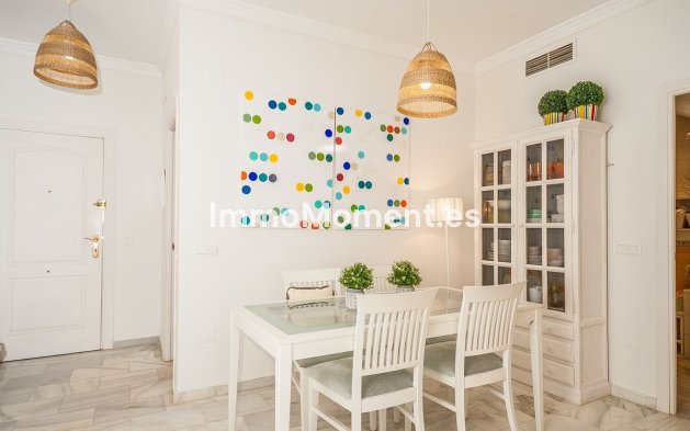 Resale - Apartment - Marbella - Cabopino