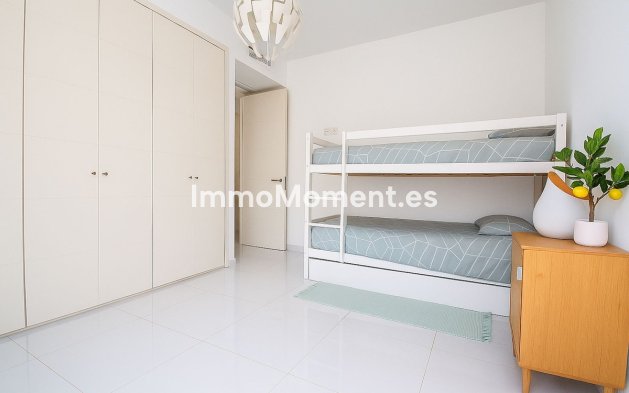 Resale - Apartment - Benahavís - Benahavís Centro
