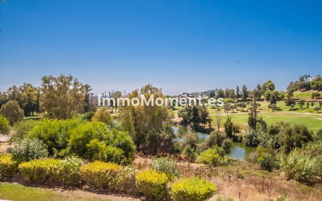 Resale - Apartment - Benahavís - Benahavís Centro