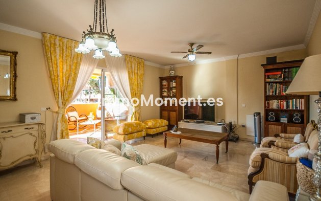 Revente - Appartement - Marbella - Elviria