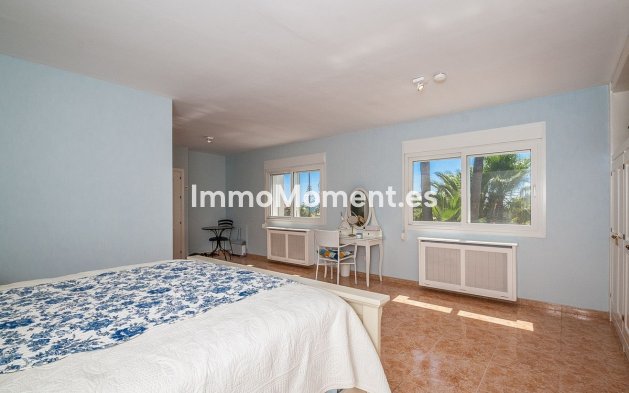 Wiederverkauf - Villa - Marbella - Marbesa