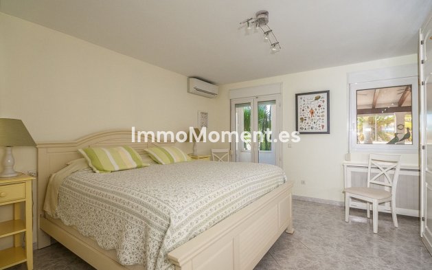 Wiederverkauf - Villa - Marbella - Marbesa