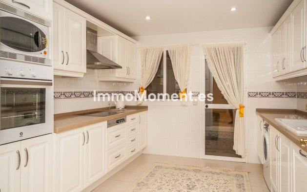 Revente - Appartement - Marbella - Elviria