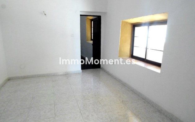 Resale - Villa - Mijas - Mijas Centro