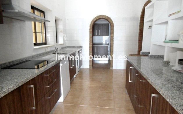 Resale - Villa - Mijas - Mijas Centro