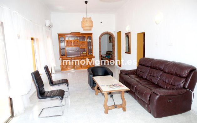 Resale - Villa - Mijas - Mijas Centro