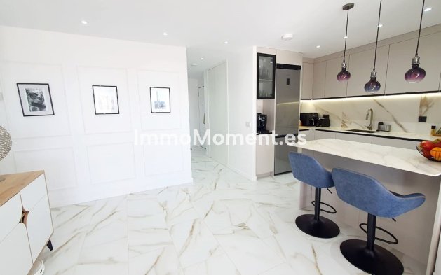 Resale - Apartment - Fuengirola - Fuengirola Centro