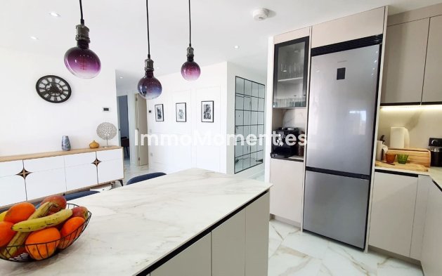 Resale - Apartment - Fuengirola - Fuengirola Centro