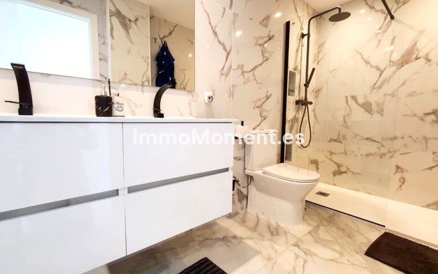 Resale - Apartment - Fuengirola - Fuengirola Centro