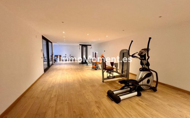 Wiederverkauf - Villa - Fuengirola - Higueron