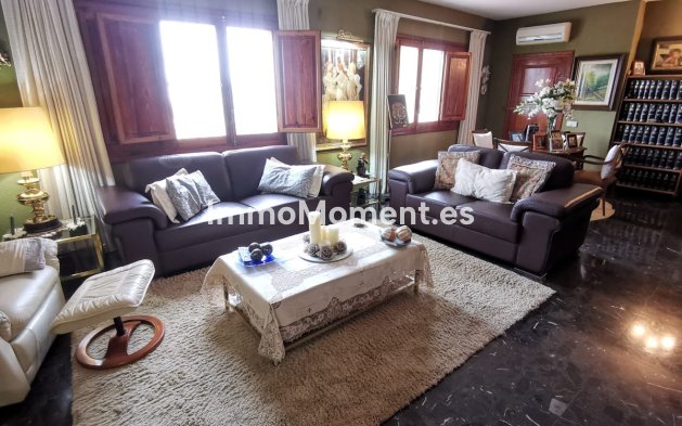 Revente - Villa - Pedreguer - Pedreguer Centro