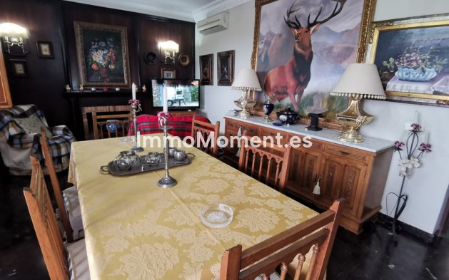 Revente - Villa - Pedreguer - Pedreguer Centro