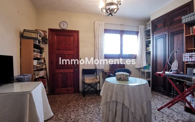 Revente - Villa - Pedreguer - Pedreguer Centro