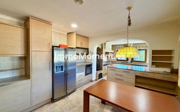 Revente - Villa - Pedreguer - Pedreguer Centro