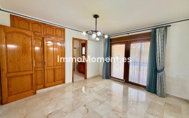 Revente - Villa - Pedreguer - Pedreguer Centro