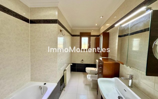 Revente - Villa - Pedreguer - Pedreguer Centro