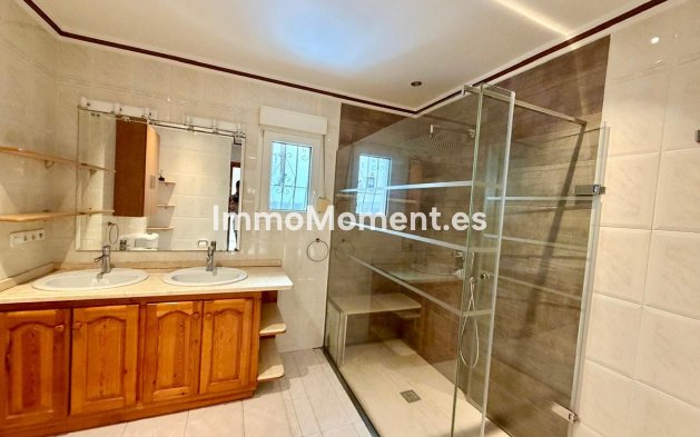 Revente - Villa - Pedreguer - Pedreguer Centro