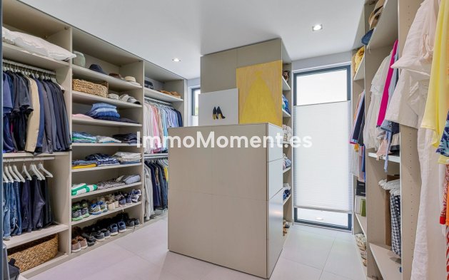 Wiederverkauf - Villa - Fuengirola - Fuengirola Centro