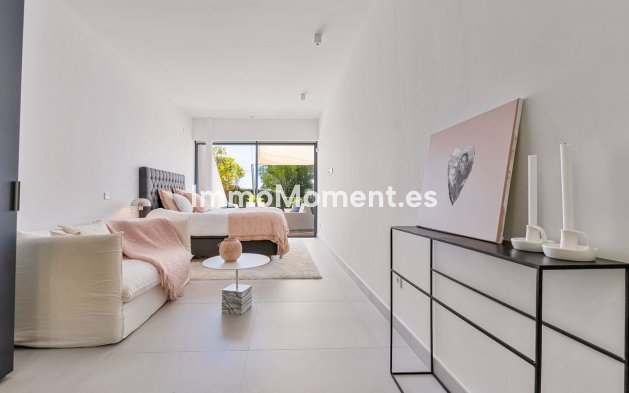 Wiederverkauf - Villa - Fuengirola - Fuengirola Centro