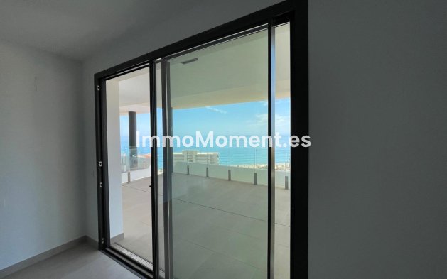 Resale - Apartment - Fuengirola - Carvajal