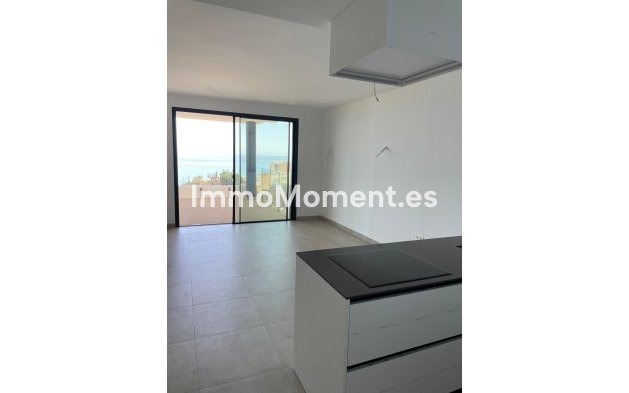 Resale - Apartment - Fuengirola - Carvajal