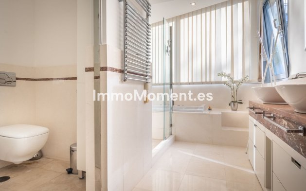 Bestaande woning - Geschakelde woning - Marbella - Sierra Blanca