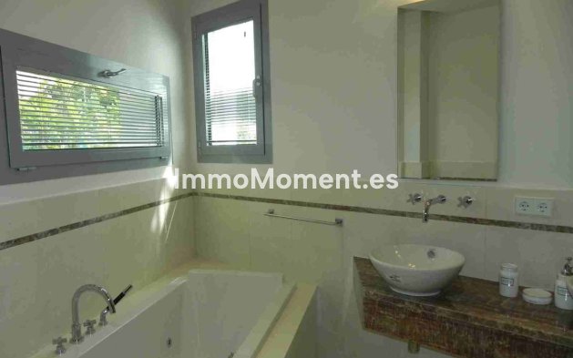 Revente - Villa - Marbella - Sierra Blanca