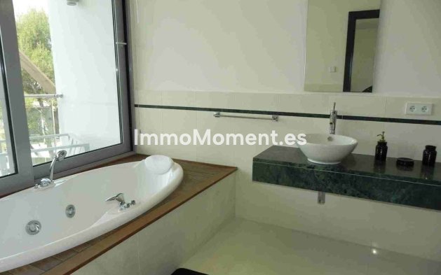 Revente - Villa - Marbella - Sierra Blanca