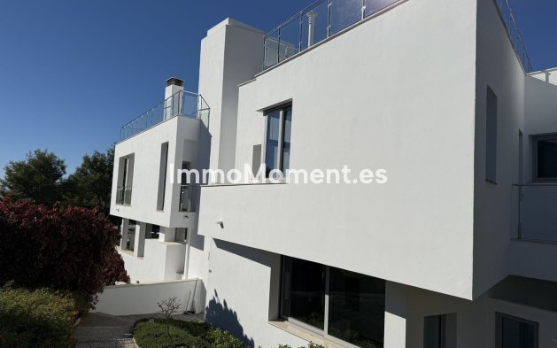 Revente - Villa - Marbella - Sierra Blanca