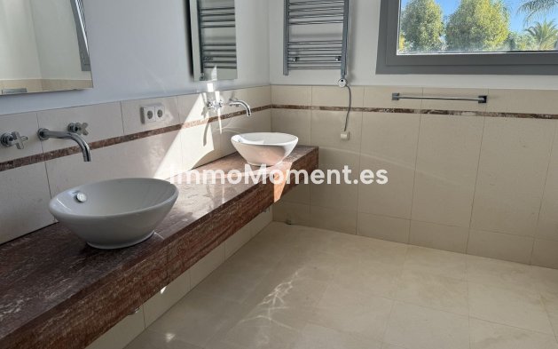 Revente - Villa - Marbella - Sierra Blanca
