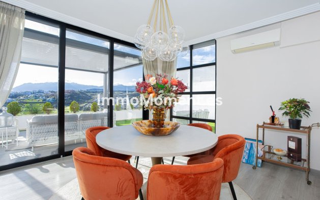 Resale - Apartment - Benahavís - Benahavís Centro