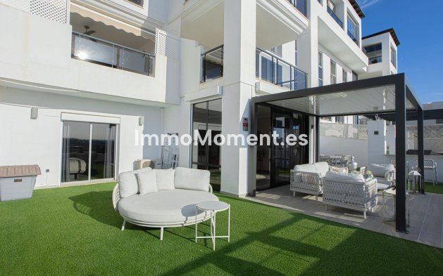 Resale - Apartment - Benahavís - Benahavís Centro