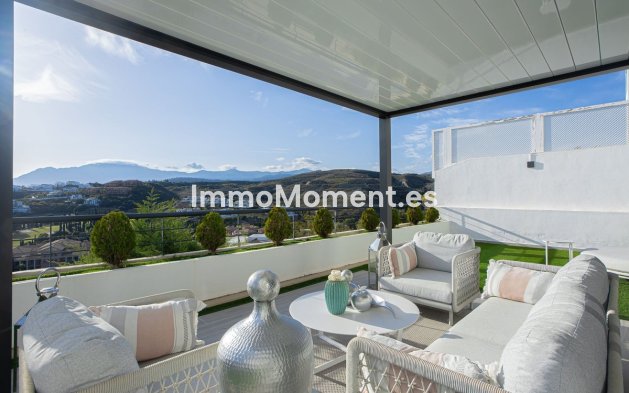 Resale - Apartment - Benahavís - Benahavís Centro