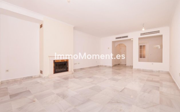 Resale - Apartment - Estepona - New Golden Mile