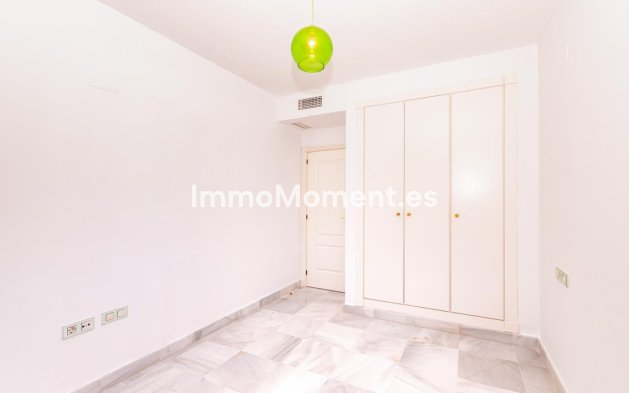 Resale - Apartment - Estepona - New Golden Mile