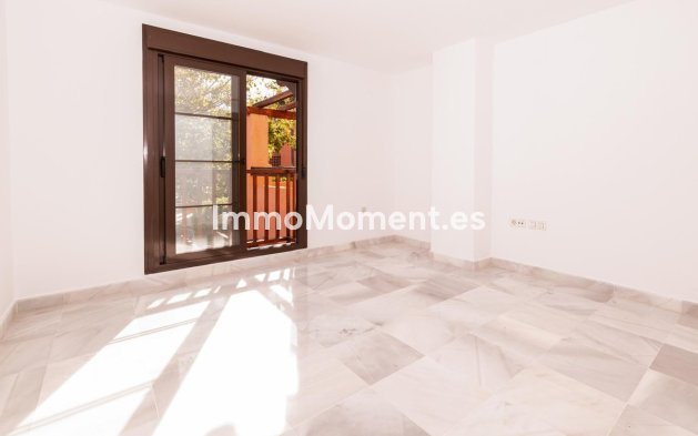 Resale - Apartment - Estepona - New Golden Mile