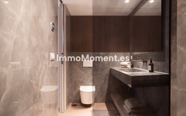 Wiederverkauf - Wohnung - Marbella - Nueva Andalucía