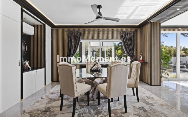 Bestaande woning - Villa - Estepona  - Estepona Centro