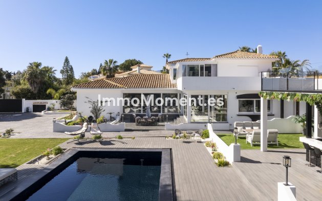 Bestaande woning - Villa - Estepona  - Estepona Centro