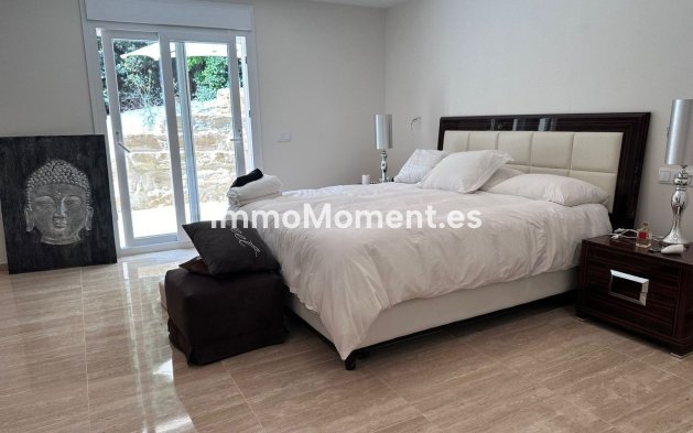 Reventa - Villa - Marbella - Nueva Andalucía
