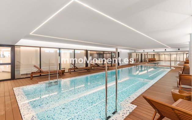 Revente - Appartement - Estepona  - Estepona Centro