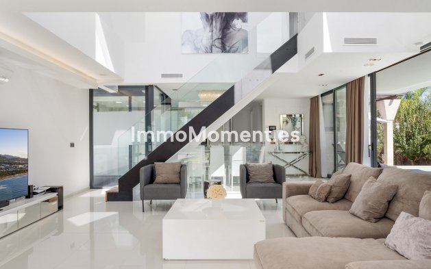 Revente - Villa - Marbella - Nueva Andalucía