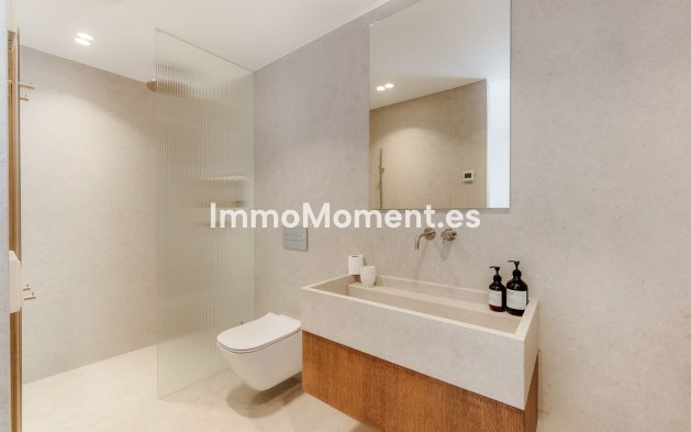 Wiederverkauf - Wohnung - Marbella - Nueva Andalucía