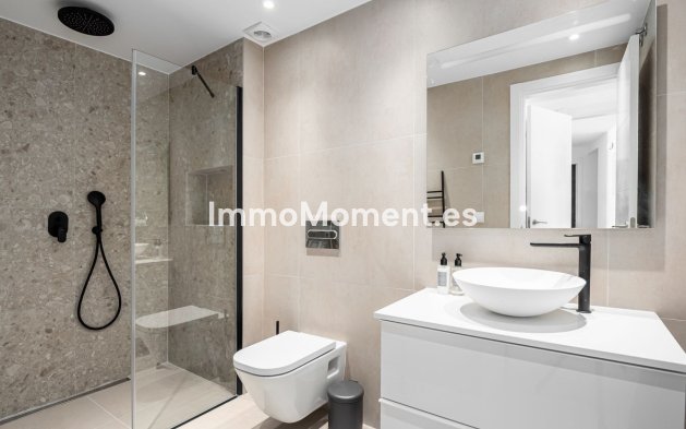 Wiederverkauf - Wohnung - Marbella - Nueva Andalucía