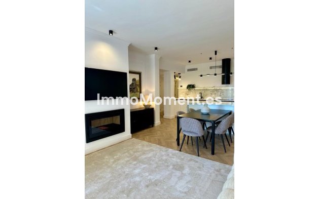 Revente - Appartement - Estepona  - Estepona Centro