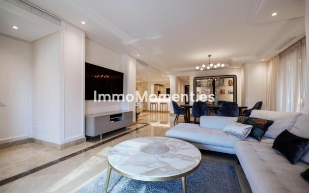 Wiederverkauf - Wohnung - Estepona  - Estepona Centro