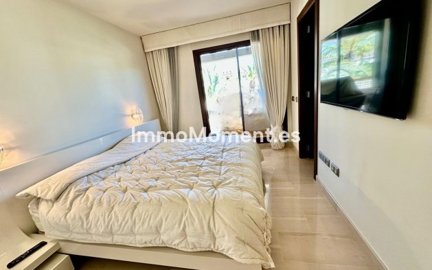 Wiederverkauf - Wohnung - Marbella - Nueva Andalucía