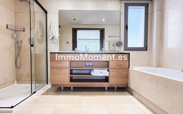 Revente - Appartement - Benahavís - Benahavís Centro
